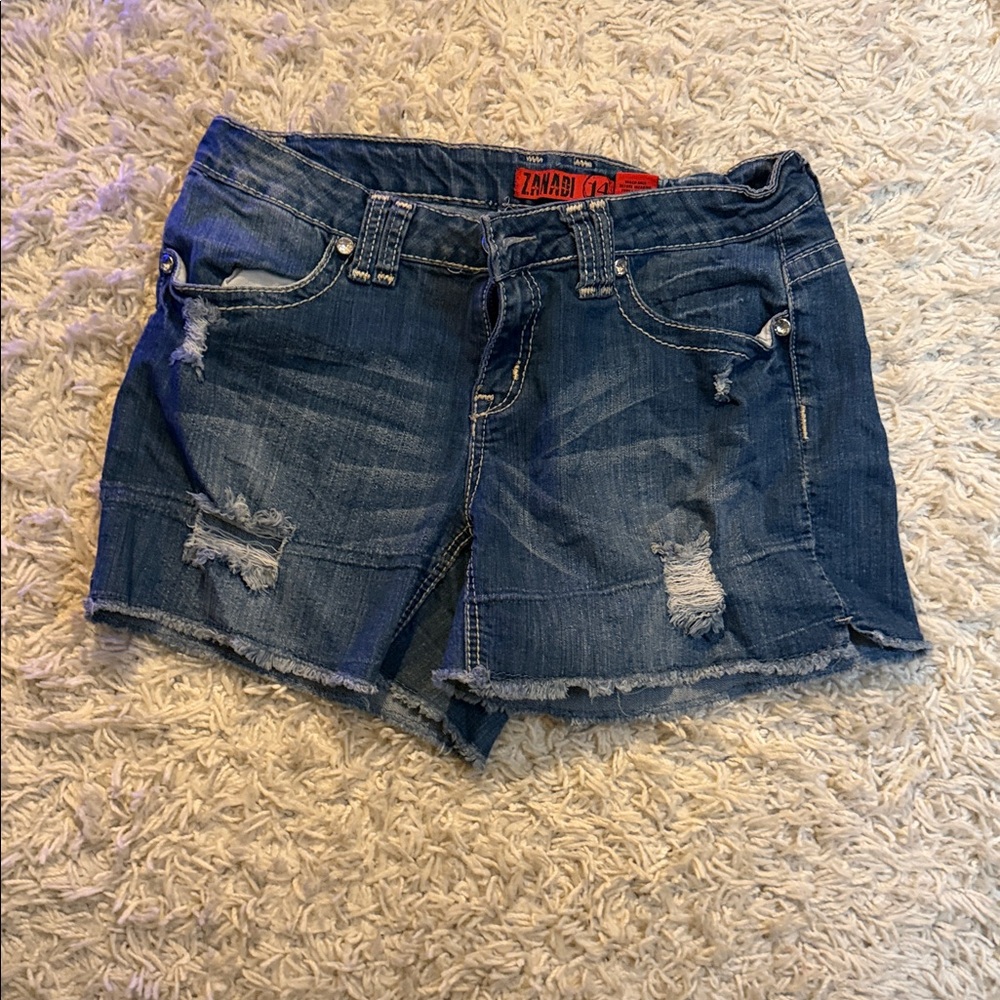 Women’s shorts size 14 Zanadi